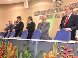 Câmara de Teresina homenageia personalidades com Medalha Mérito Legislativo