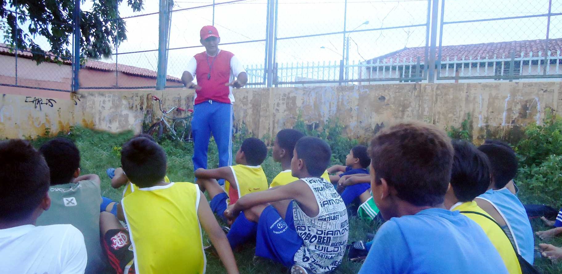 Escolinha de futebol Ribeiro Magalhães