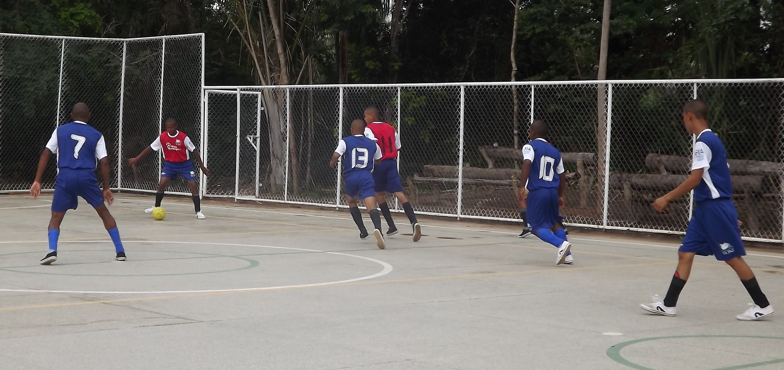 Projeto Bola pra Frente