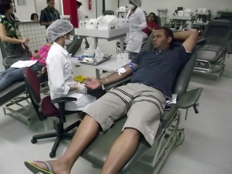 Queda no número de doações de sangue preocupa Hemopi
