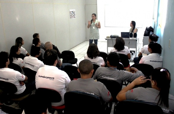 Projeto Pense Bem AVC conscientiza funcionários da iniciativa privada de Teresina