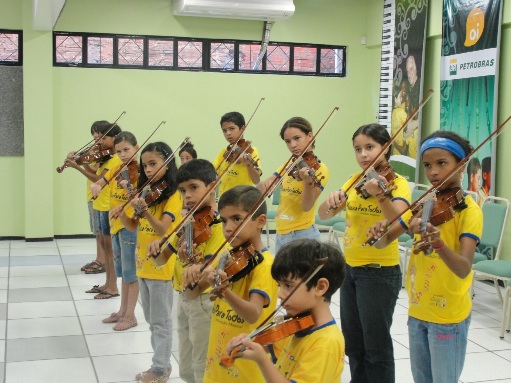 O PROJETO MÚSICA PARA TODOS