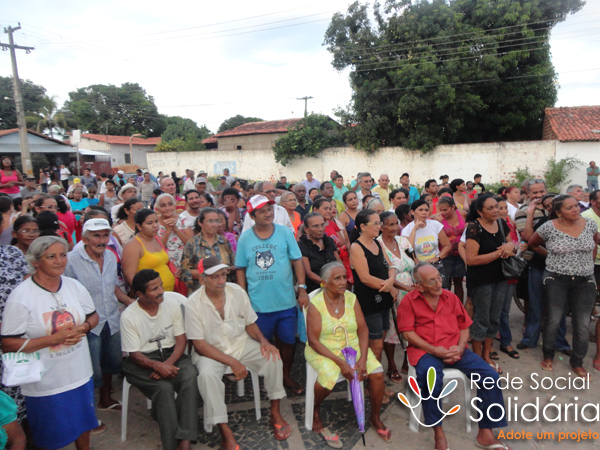 Moradores esperam regularização de terra há 15 anos