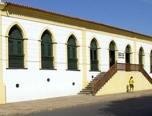 Casa da Cultura oferta curso e oficina de Desenho e Pintura