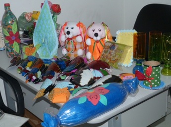 Semiliberdade promove curso de artesanato com material reciclável