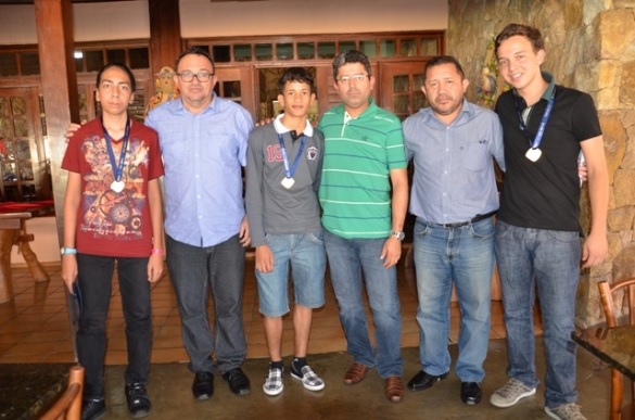 Piauienses recebem medalhas de ouro e bolsas pela 8ª Olimpíada de Matemática