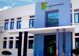 IFPI divulga edital com 30 vagas para professor e técnico do SESI