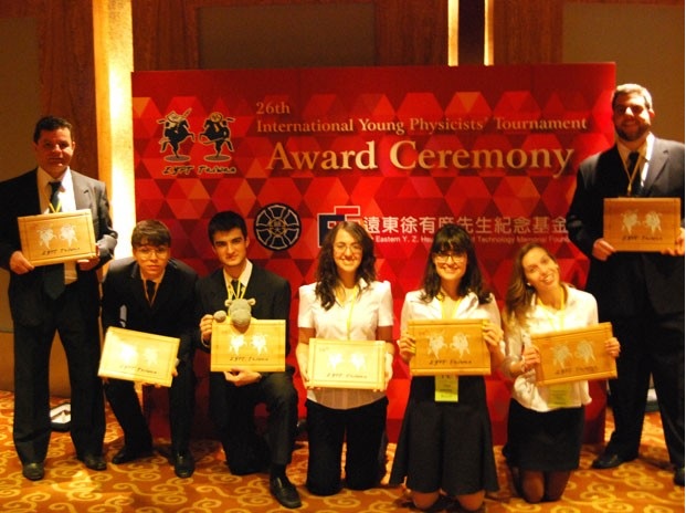 Brasil ganha medalha de prata em competição de física em Taiwan