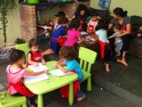 Ensinar os filhos em casa ganha força no Brasil e gera polêmica