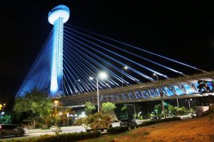 Mirante da Ponte Estaiada volta a funcionar