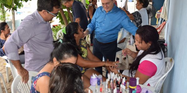 Lavanderia Planalto Ininga recebe dia de beleza e lazer